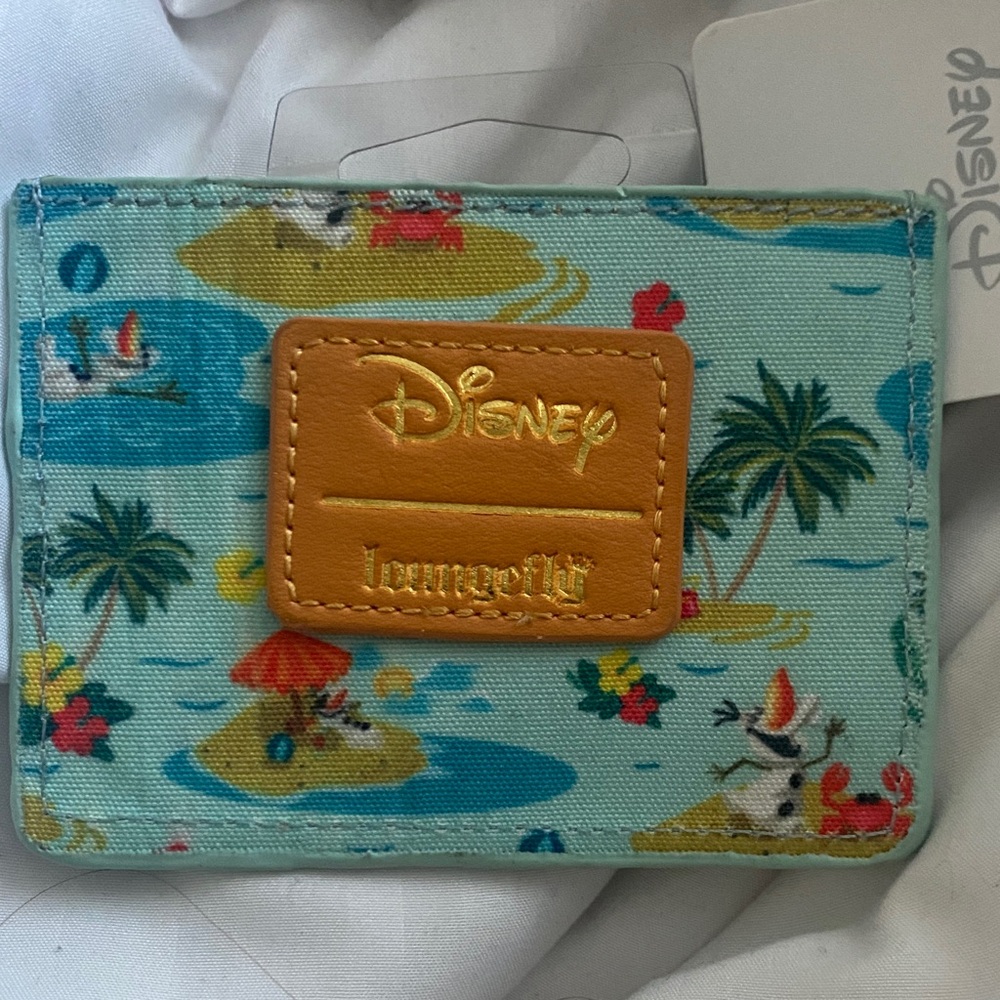 Disney Frozen Olaf Summer Card Holder